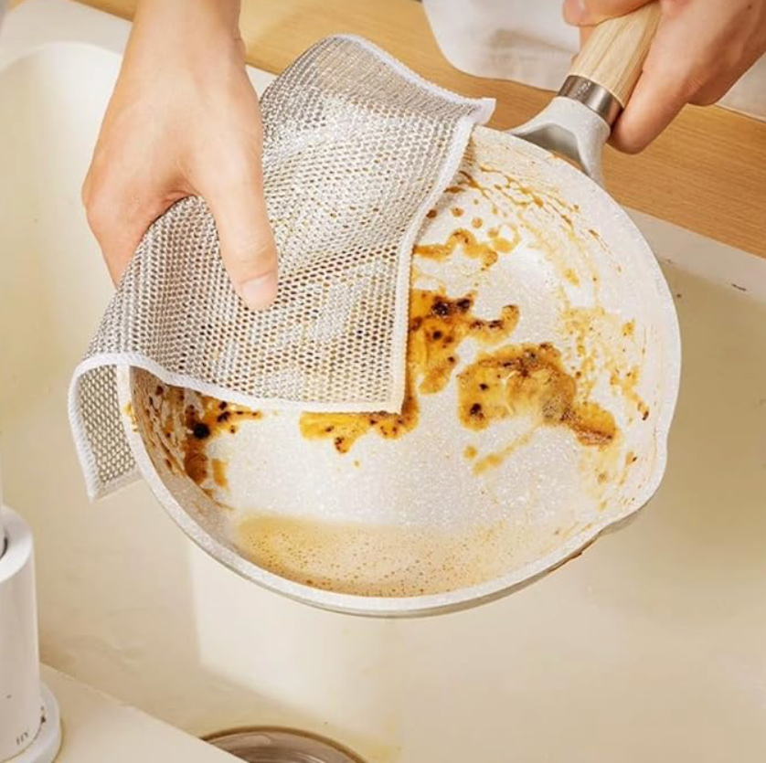 CleanSteel: Non-Scratch Kitchen Scrubber